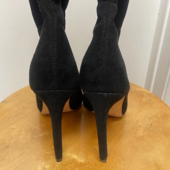 Revolve x Chrissy Teigen Raye Como Thigh High Boots - Picture 9 of 12